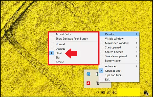 The “Clear” option in the TranslucentTB tool makes the taskbar completely transparent