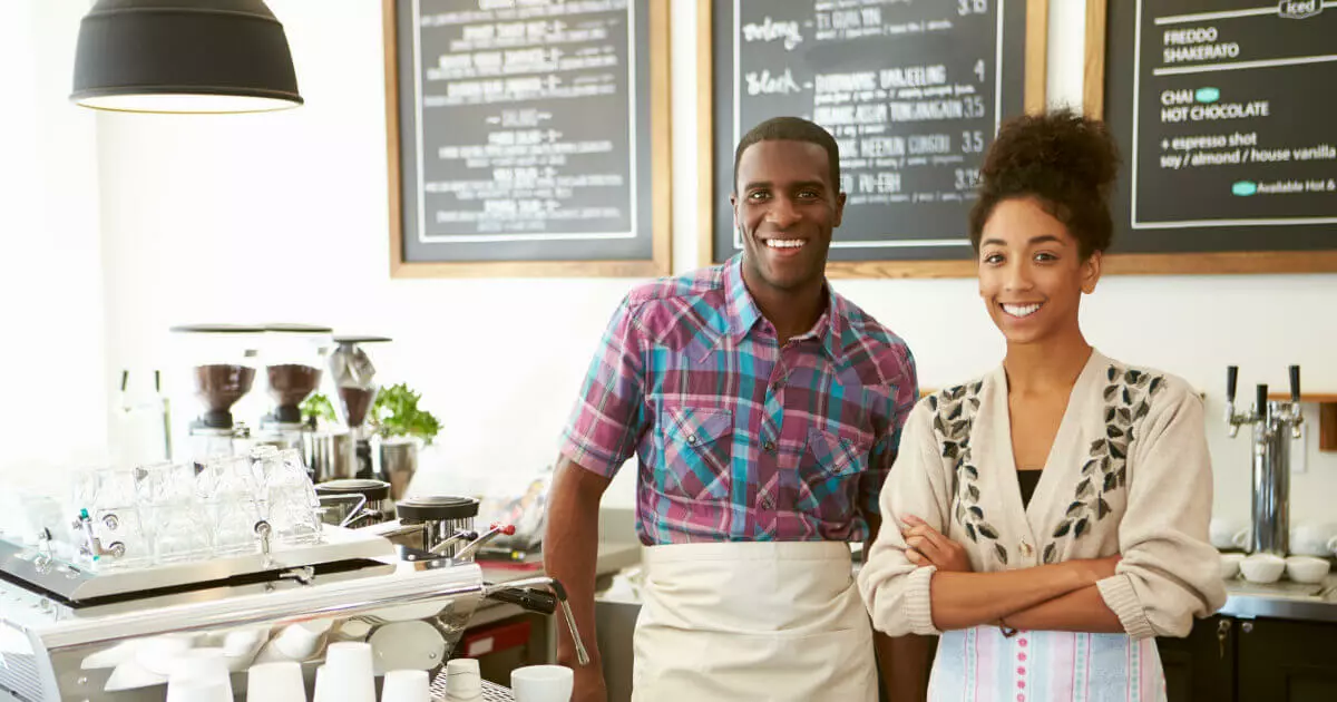 Cómo presentar tu restaurante o café en Facebook e Instagram