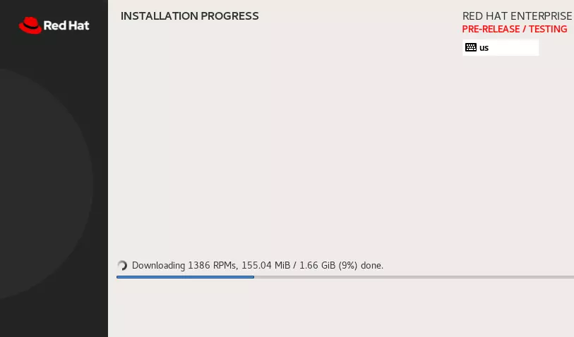 Captura de tela do menu de configuração do RHEL 8 com o progresso da instalação